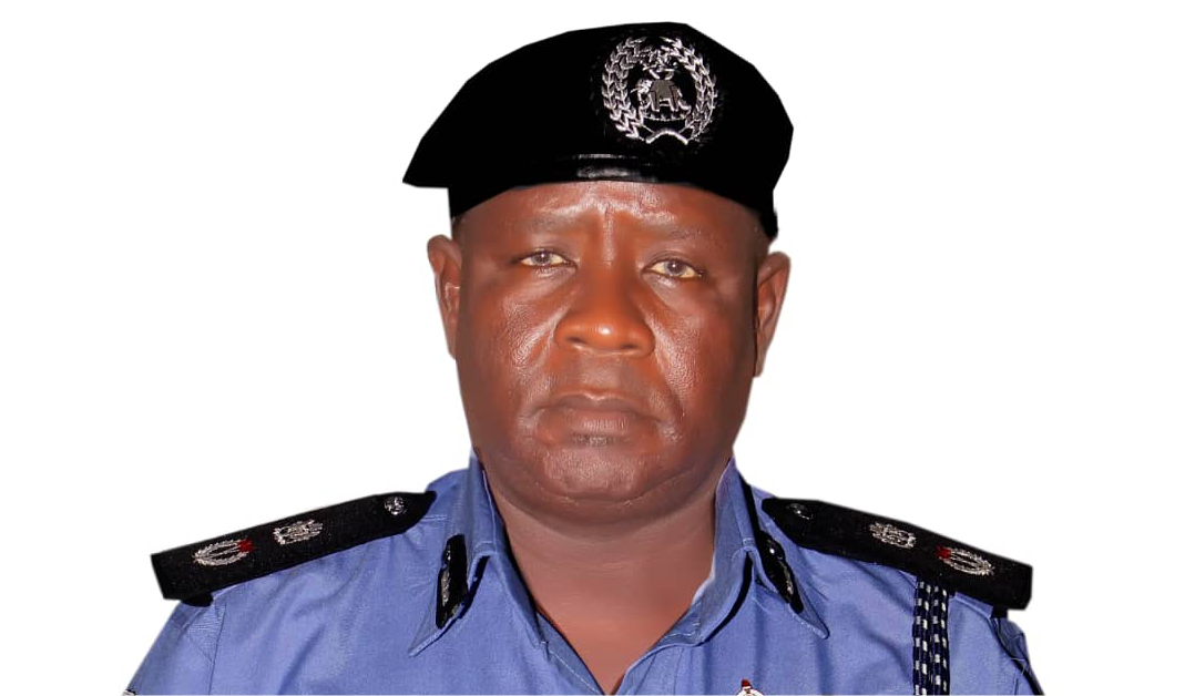 Police present N11.3m to families of dead policemen in Enugu