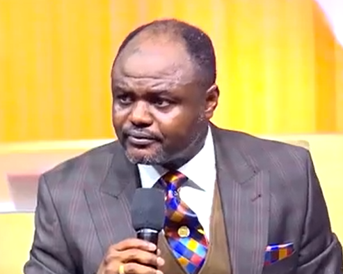 Clapping for Jesus is not doctrinal. To honor God we lift up holy hands - Clergyman Abel Damina says (video)